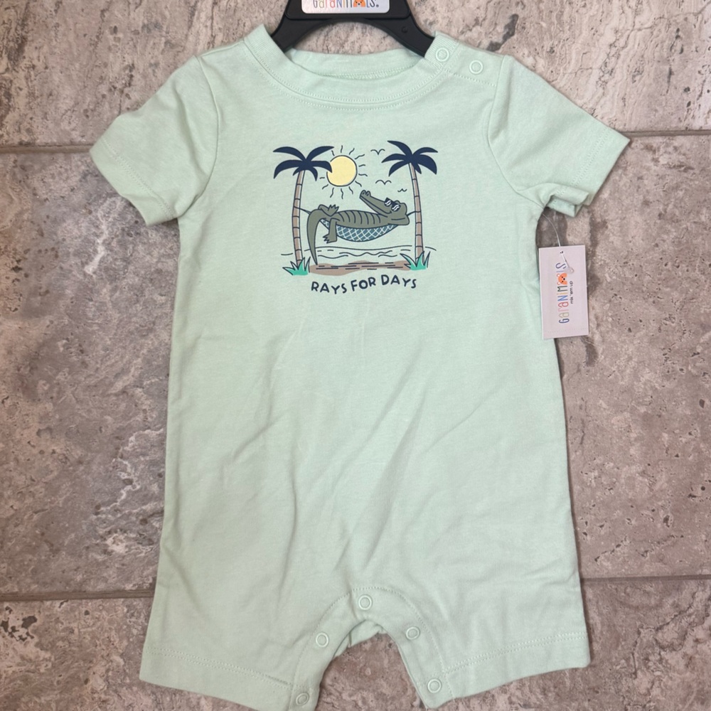 NWT Size 6-9 months Garanimals Green Baby Romper crocodile graphic
